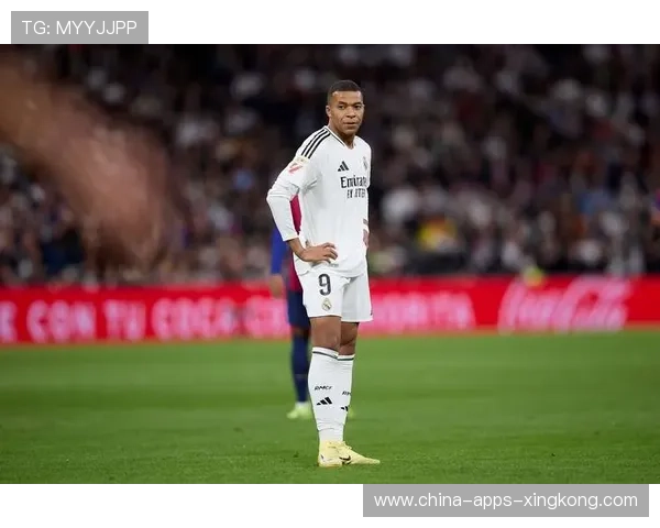 姆巴佩直面门将挑射很有想法：从瞬间判断到持续练习的全方位解码